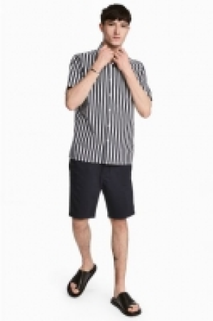 Short de longueur genou 12.99 €