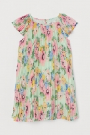 Robe plissée 12.99 €