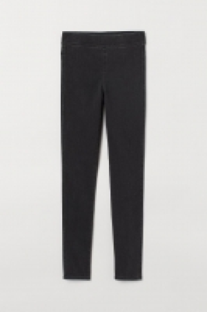 Tregging 5.99 €
