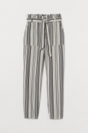 HM  Pantalon paper bag court