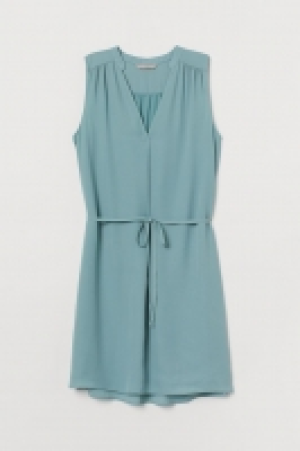 Robe avec ceinture à nouer 9.99 €