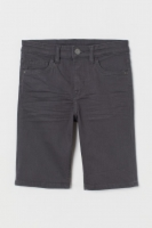 Short en twill 10.99 €