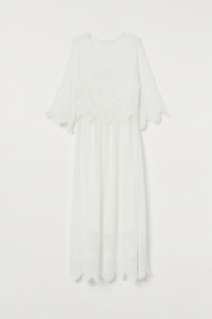 Robe brodée 48.99 €