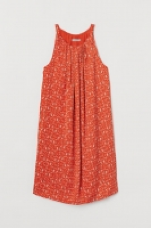 Robe avec nud 8.99 €
