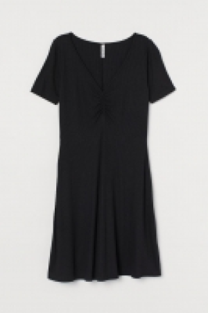 Robe côtelée 5.99 €