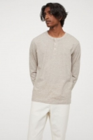 T-shirt en coton 7.79 €