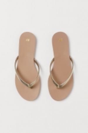 Tongs 5.99 €