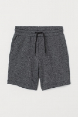 Short en molleton 7.99 €
