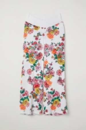 MAMA Pantalon ample 16.99 €