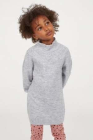Robe en maille fine 10.99 €
