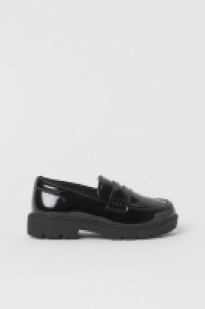 HM  Mocassins vernis