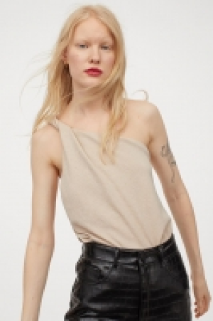 Top asymétrique 14.99 €