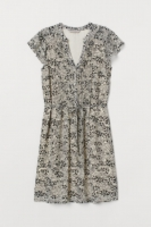 Robe avec ceinture à nouer 29.99 €