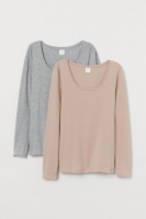 Lot de 2 tops en jersey 8.99 €