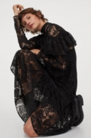 Robe volantée en dentelle 23.99 €
