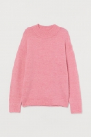 MAMA Pull 9.99 €