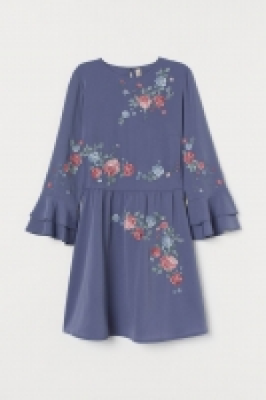 Robe brodée 19.99 €