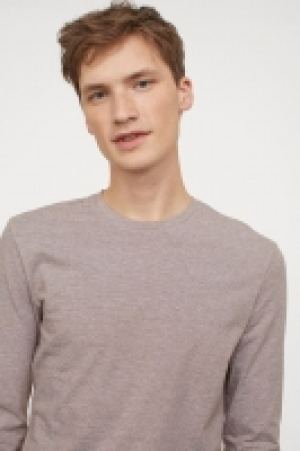 T-shirt en jersey Slim Fit 5.99 €