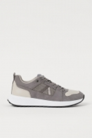 Baskets 23.99 €