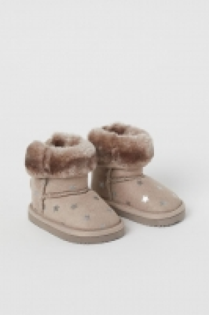 Bottines chaudement doublées 7.99 €