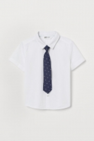 Chemise avec cravate/nud 7.99 €