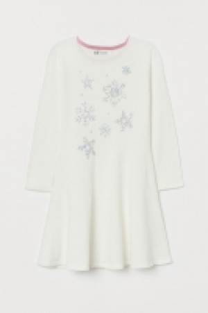 Robe à motif pailleté 8.99 €