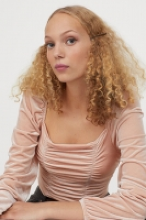 Crop top 7.99 €