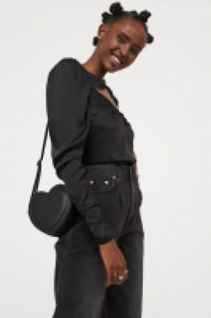 Blouse drapée en satin 10.99 €