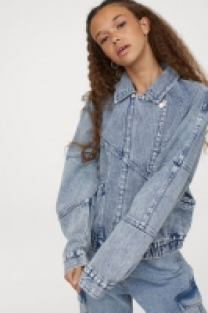 HM  Veste en jean délavée