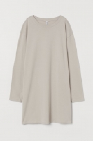 Robe à manches longues 10.99 €