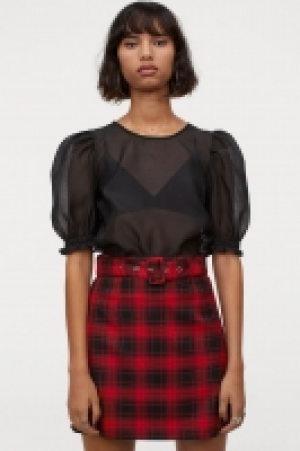 Jupe courte avec ceinture 5.99 €