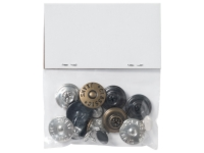 Boutons, fil ou accessoire de couture