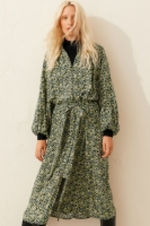 Robe de longueur mi-mollet 10.99 €