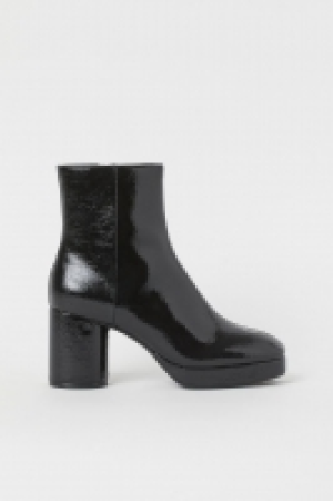 Bottines chaudement doublées 19.99 €