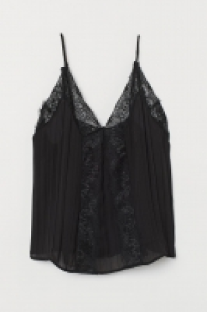Top avec dentelle 10.99 €