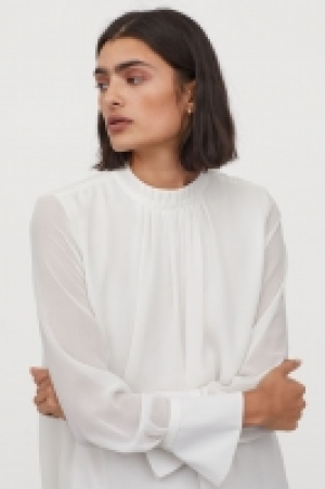 Blouse avec plis 14.99 €