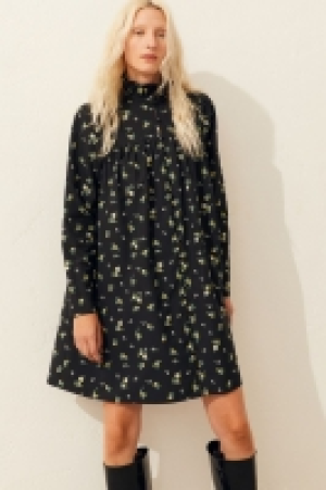 Robe à col volanté 13.99 €