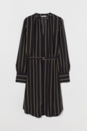 Robe avec ceinture 8.99 €