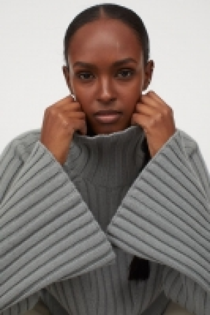 Pull col roulé en laine 34.99 €