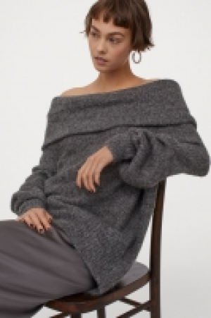 Pull épaules nues 19.99 €