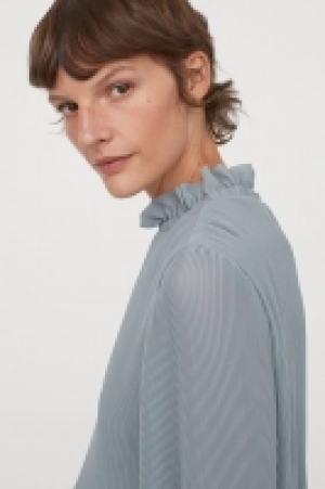 Blouse plissée 17.99 €