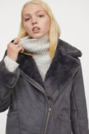 Veste avec col 35.99 €
