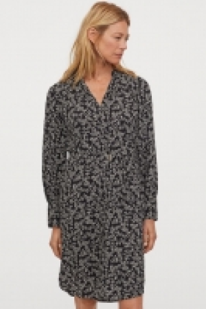 Robe avec ceinture 12.99 €