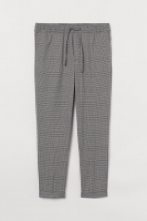 Pantalon jogger Slim Fit 11.99 €