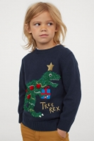 Pull avec applications 5.99 €