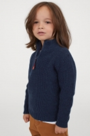 Pull côtelé en coton 10.99 €