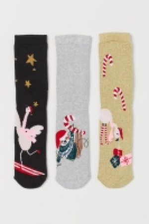 Chaussettes, 3 paires 4.99 €
