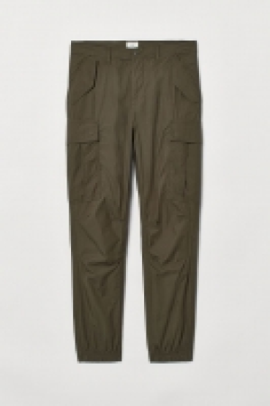 Pantalon cargo en coton 9.99 €