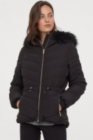 Veste à capuche matelassée 27.99 €