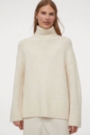 Pull col roulé 15.99 €